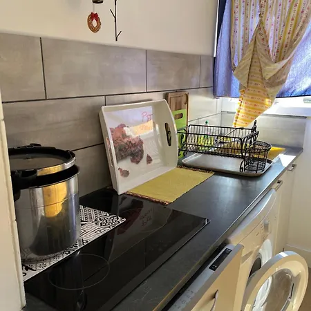 Appartement Proche Du Centre Et Festivites D Ete