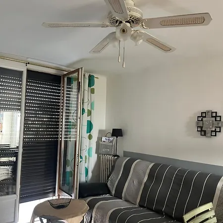 Proche Du Centre Et Festivites D Ete Appartement *