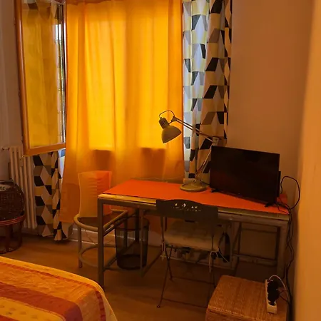 Appartement Proche Du Centre Et Festivites D Ete *