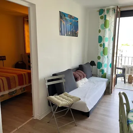Proche Du Centre Et Festivites D Ete Appartement *